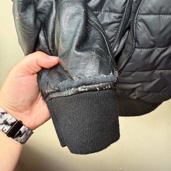 Levi's Men's Faux Leather Sleeves Full Zip Hooded Jacket Black Size Large - Picture 3 of 10